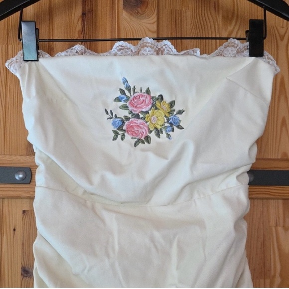 NWOT For Love and Lemons Maude Embroidered Dress Coachella Festival minidress - Picture 4 of 5